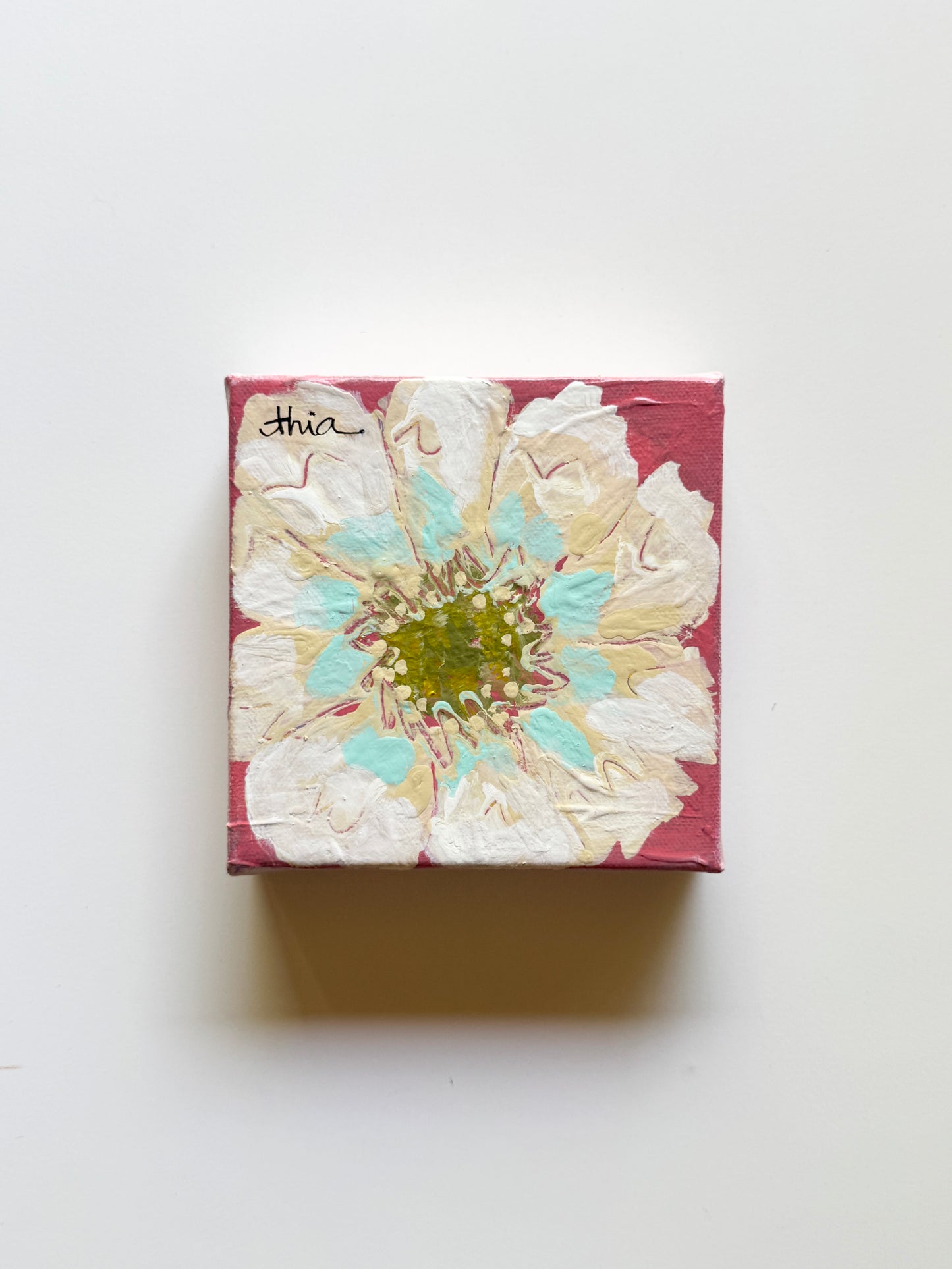 Pink/White Delicate Floral Mini