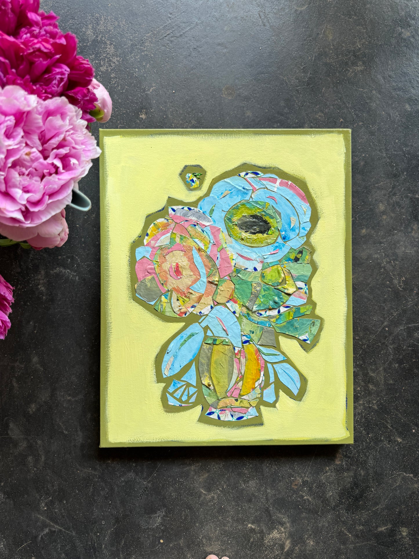 Key Lime Pie Rose Bumble Bee || 16x20 Floral